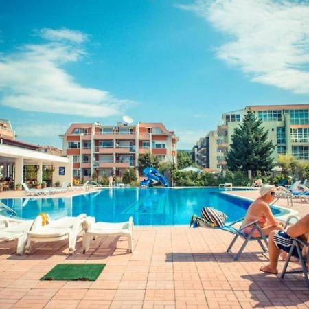 Sunny Fort Private Apartment Слънчев бряг Екстериор снимка