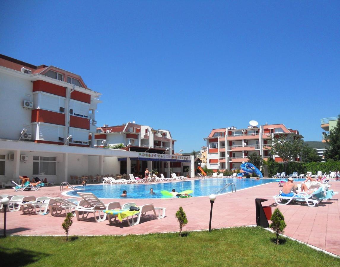 Sunny Fort Private Apartment Слънчев бряг Екстериор снимка