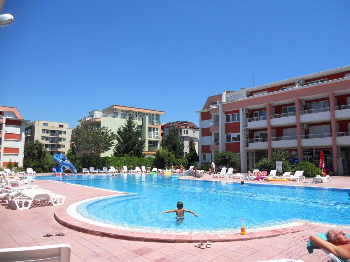 Sunny Fort Private Apartment Слънчев бряг Екстериор снимка