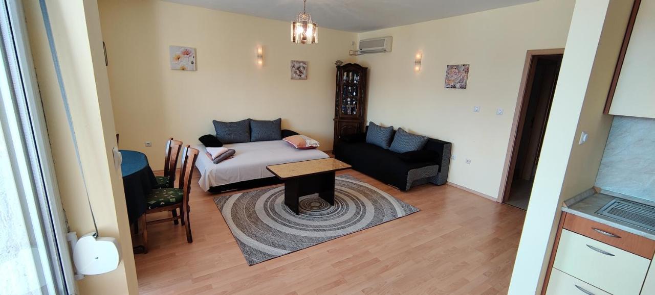 Sunny Fort Private Apartment Слънчев бряг Екстериор снимка